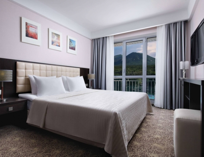 Люкс ПК (вид на Бештау) - Санаторий «Плаза» Железноводск